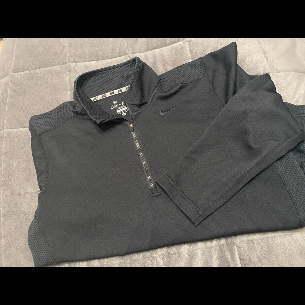 Men’s Nike dri-fit 1/4 zip